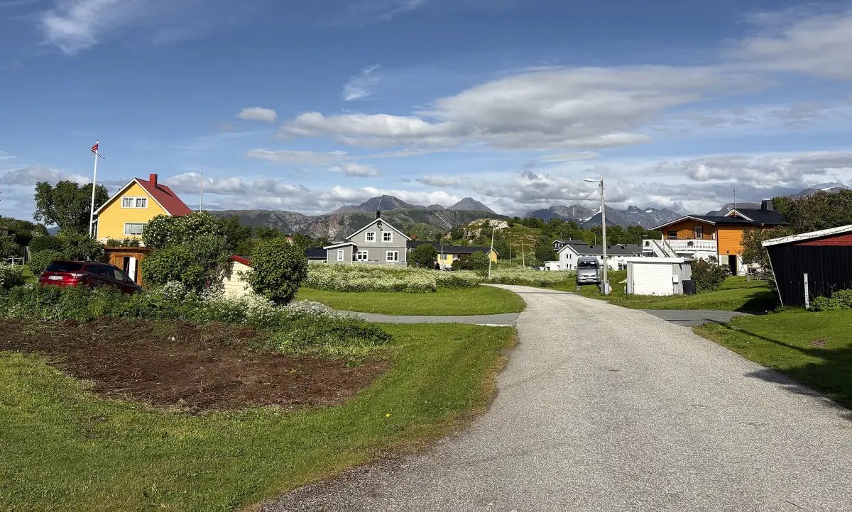 A village road on Sommarøy in summer
